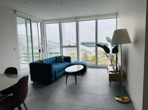 Olympic Park Gem 2 bedroom condo-Parking, Pool Gym, Sydney
